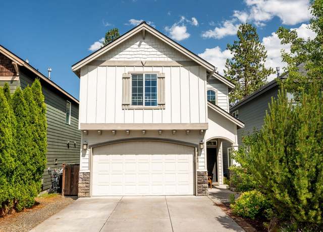 Property at 61342 Huckleberry Pl, Bend, OR 97702, 3 beds, 2.5 baths