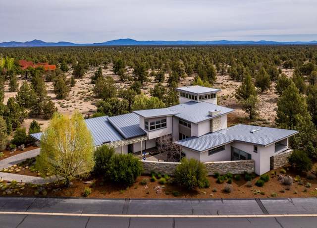 Property at 65740 Pronghorn Estates Dr, Bend, OR 97701, 4 beds, 3.5 baths