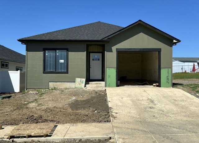Property at 652 Terrazzo Way, Medford, OR 97501, 3 beds, 2 baths