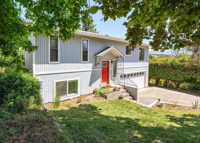 Property at 371 Patterson St, Ashland, OR 97520, 3 beds, 2 baths
