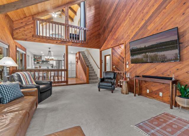 Property at 70820 Hyacinth Unit SH26, Black Butte Ranch, OR 97759, 4 beds, 3 baths