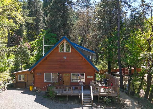 Property at 6692 Coleman Creek Rd, Medford, OR 97501, 2 beds, 2 baths