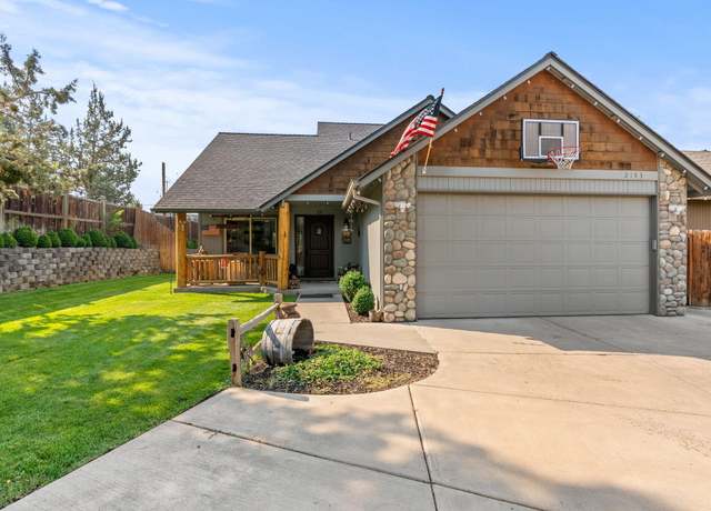 Property at 2193 NE Castle Ave, Bend, OR 97701, 3 beds, 2.5 baths