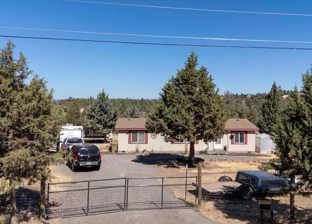 Property at 13770 SW Cinder Cone Loop, Terrebonne, OR 97760, 3 beds, 2 baths