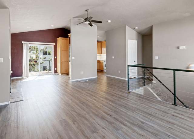 Property at 438 NW 19th St Unit 11, Redmond, OR 97756, 2 beds, 2.5 baths