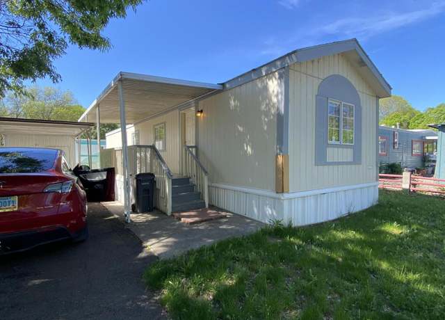 Property at 2385 Table Rock Rd #63, Medford, OR 97501, 2 beds, 1 bath