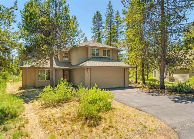 Property at 57785 Mt Rainier Ln #7, Sunriver, OR 97707, 3 beds, 2.5 baths