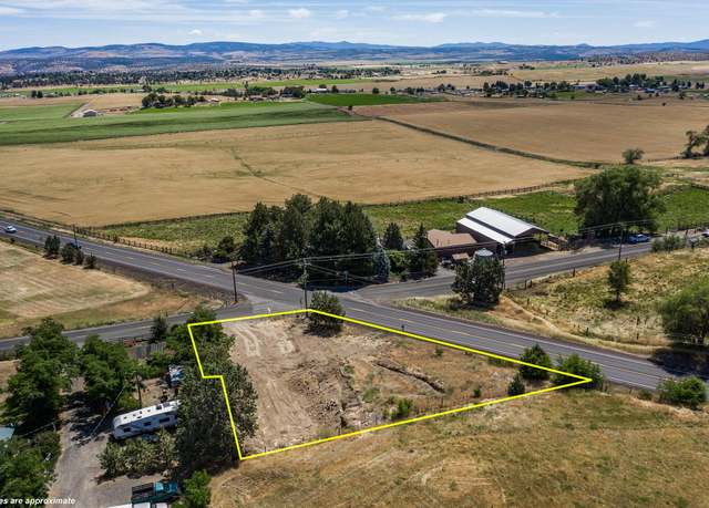 Property at 2350 SW Bear Dr, Madras, OR 97741