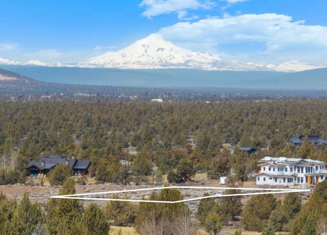 Property at 65827 Sanctuary Dr #275, Bend, OR 97701
