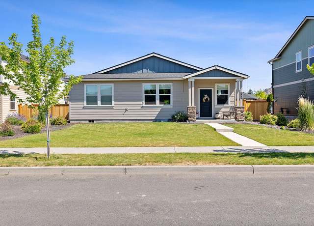 Property at 745 NE Union Loop, Prineville, OR 97754, 4 beds, 2 baths