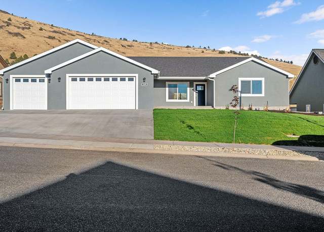 Property at 225 Skyridge Dr, Klamath Falls, OR 97603, 4 beds, 3 baths