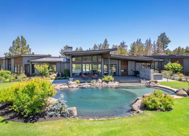 Property at 65040 Collins Rd, Bend, OR 97703, 4 beds, 4.5 baths