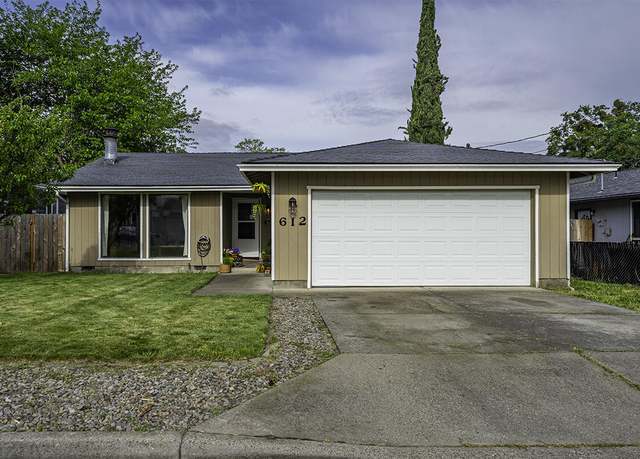 Property at 612 Chestnut St, Medford, OR 97501, 3 beds, 2 baths