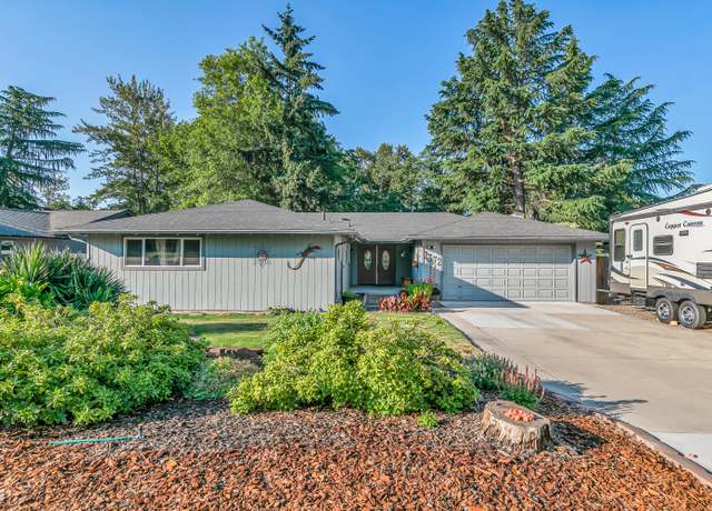 Property at 2372 Siskiyou Blvd, Medford, OR 97504, 2 beds, 2 baths