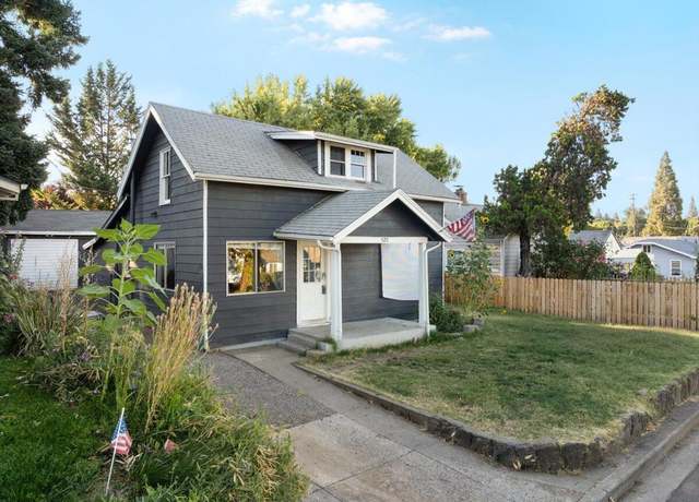 Property at 528 Pearl St, Medford, OR 97504, 4 beds, 2 baths