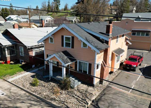 Property at 531 N 11th St, Klamath Falls, OR 97601, 6 beds, 4 baths