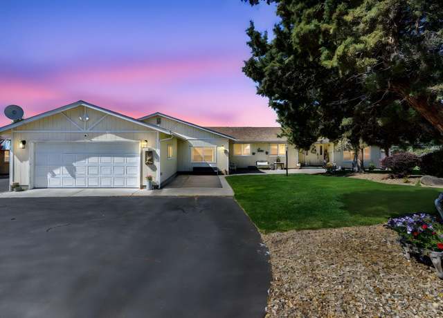Property at 851 SE Rancho Ln, Madras, OR 97741, 3 beds, 2 baths