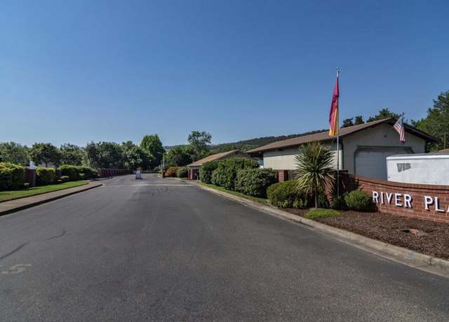 Property at 134 Owyhee Ln, Roseburg, OR 97471, 3 beds, 2 baths