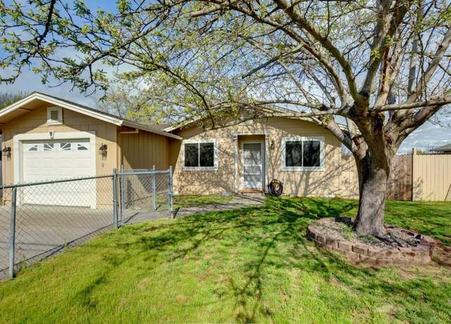 Property at 8225 Division Rd, White City, OR 97503, 3 beds, 1 bath