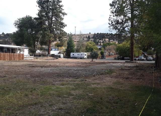 Property at 330 N Mchaley St, Prairie City, OR 97869