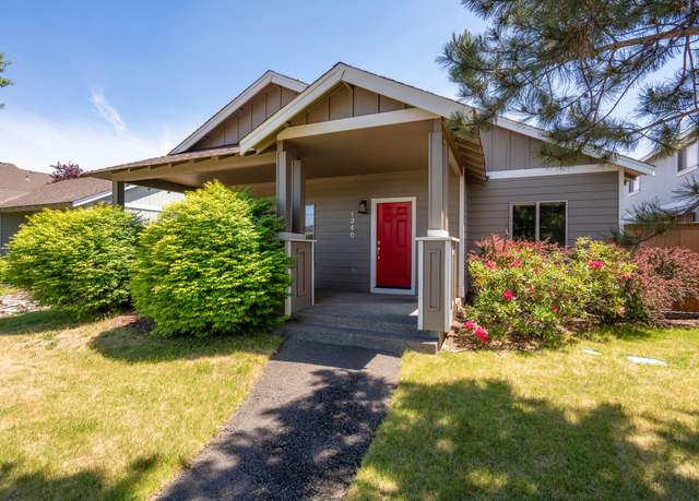 Property at 1340 NW 19th St, Redmond, OR 97756, 3 beds, 2 baths