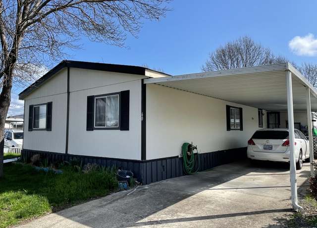 Property at 633 E Archwood Dr #60, Eagle Point, OR 97524, 4 beds, 2 baths