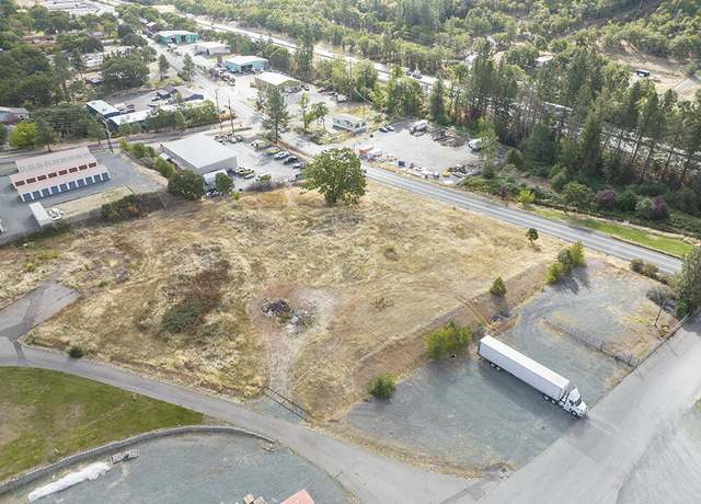 Property at 2798 Foothill Blvd, Grants Pass, OR 97526