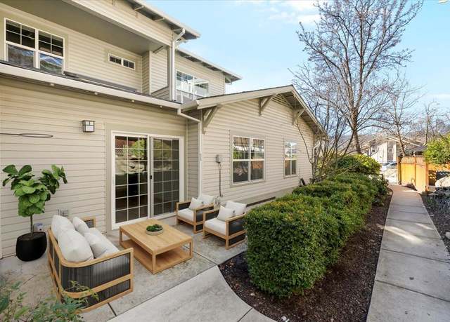 Property at 923 Mountain Meadows Cir, Ashland, OR 97520, 1 bed, 1 bath