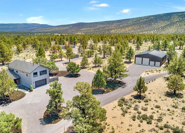 Property at 25025 Horse Ridge Frontage Rd, Bend, OR 97702, 3 beds, 3 baths