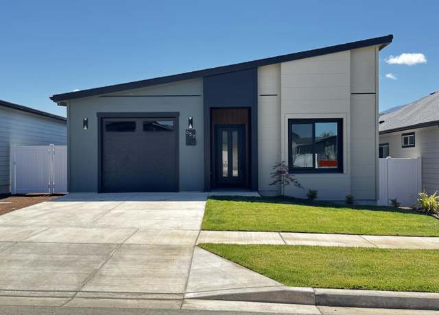 Property at 657 Terrazzo Way, Medford, OR 97501, 3 beds, 2 baths