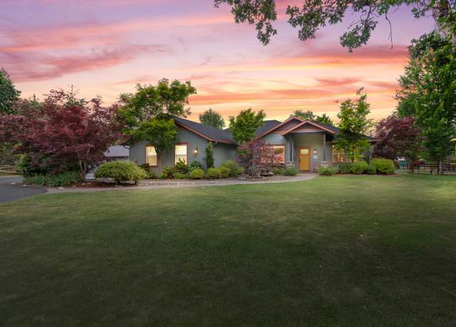 Property at 251 Kaneeta Ln, Grants Pass, OR 97526, 3 beds, 2.5 baths