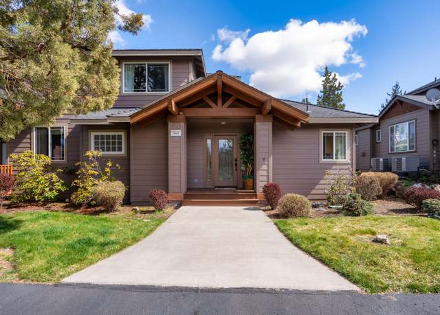 Property at 860 Golden Pheasant Dr, Redmond, OR 97756, 3 beds, 2.5 baths