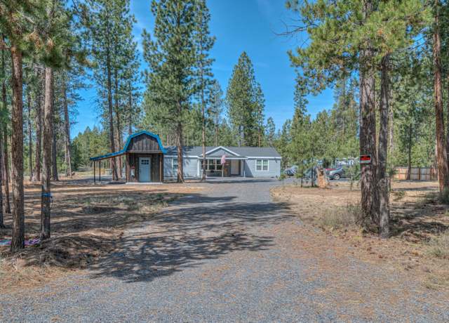 Property at 1909 Hackett Dr, La Pine, OR 97739, 3 beds, 2 baths