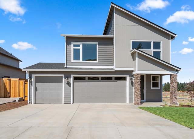 Property at 708 Old Waverly Way #30, Eagle Point, OR 97524, 3 beds, 2.5 baths