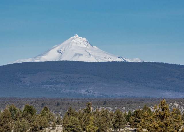 Property at 8279 NW Teater Ave, Terrebonne, OR 97760