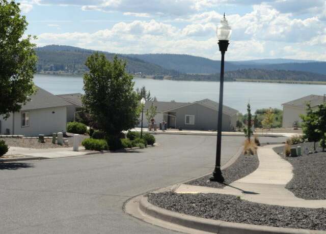 Property at 4641 Stewart Ct Unit 1,2,3,4,5,6,15,16,17,18, Klamath Falls, OR 97601
