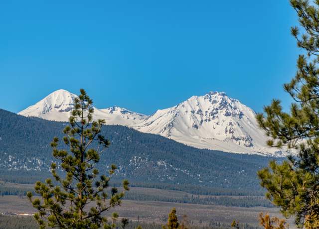 Property at 1945 NW Sun Ray Ct, Bend, OR 97703