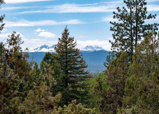 Property at 2049 NW Trenton Ave, Bend, OR 97703, 4 beds, 4.5 baths