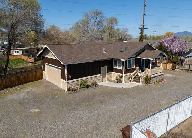 Property at 671 NW Nelson Ct, Prineville, OR 97754, 3 beds, 2 baths