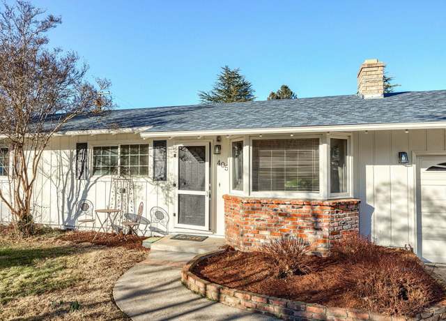 Property at 405 Hueners Ln, Jacksonville, OR 97530, 4 beds, 2 baths