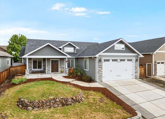 Property at 2023 Jeremy St, Central Point, OR 97502, 4 beds, 2 baths