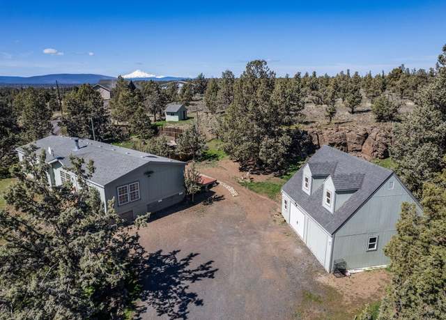 Property at 7150 SW Nighthawk Ln, Terrebonne, OR 97760, 3 beds, 2 baths