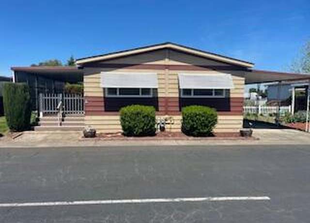 Property at 301 Freeman Rd Unit 23, Central Point, OR 97502, 2 beds, 2 baths