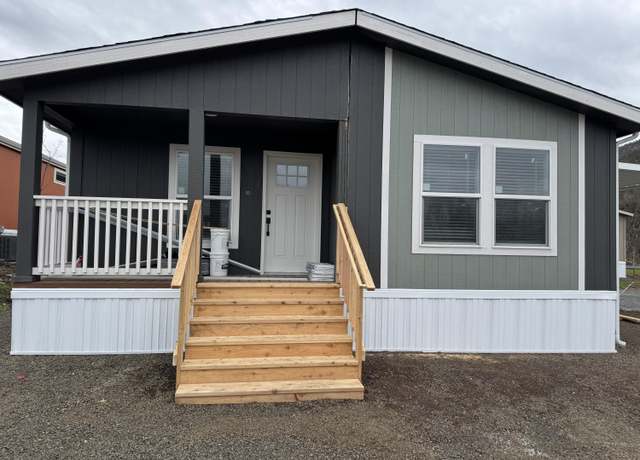 Property at 1 Corral Ln #39, Ashland, OR 97520, 3 beds, 2 baths
