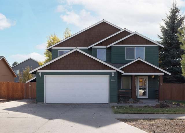 Property at 20079 Elizabeth Ln, Bend, OR 97702, 3 beds, 2.5 baths