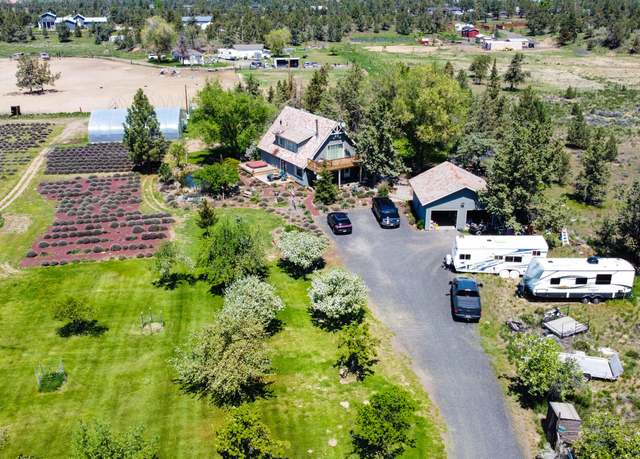 Property at 3990 NE 33rd St, Redmond, OR 97756, 3 beds, 2 baths