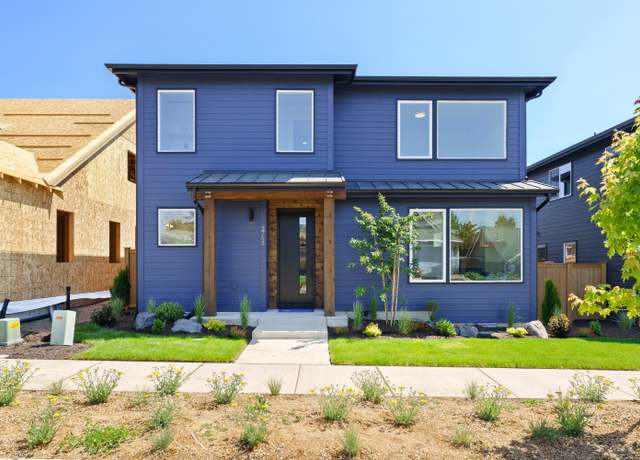 Property at 2753 NE Rainier Dr Lot 31, Bend, OR 97701, 4 beds, 2.5 baths