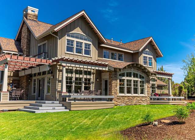 Property at 16941 Lady Caroline Dr, Sisters, OR 97759, 3 beds, 3.5 baths