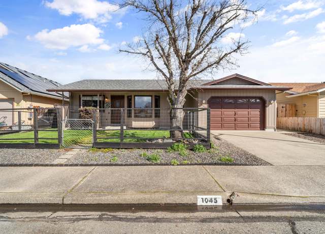 Property at 1045 Angler Ln, Grants Pass, OR 97527, 3 beds, 2 baths