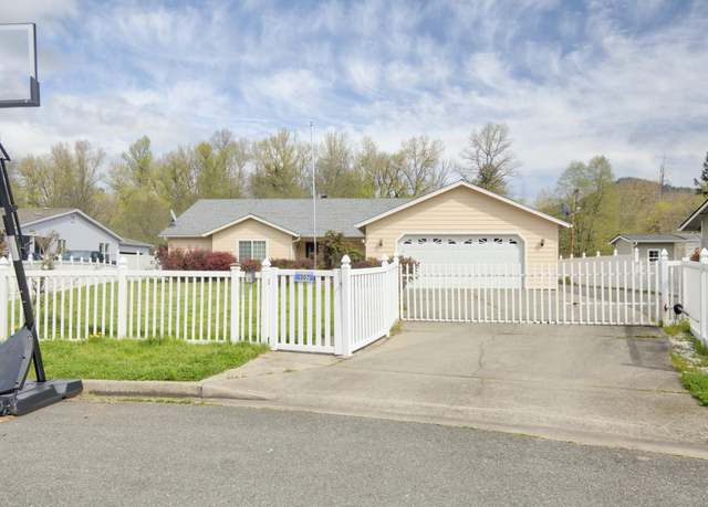 Property at 307 Outback Ln, Glendale, OR 97442, 3 beds, 2 baths